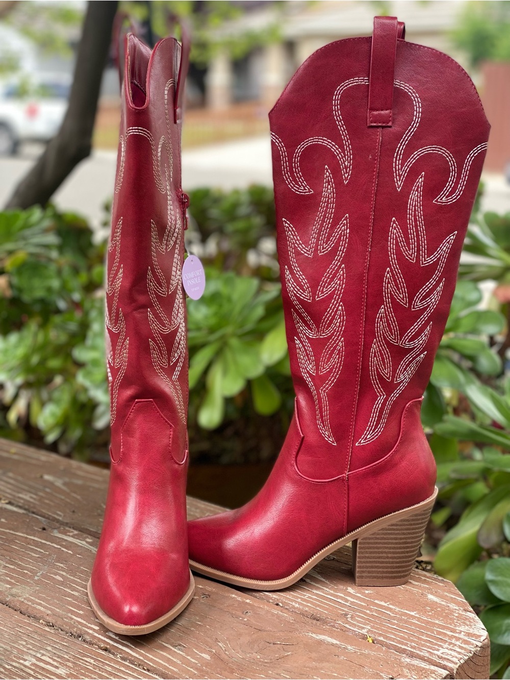 TOP Moda Red Western Knee-High Heeled Boots - Picture 3 of 5